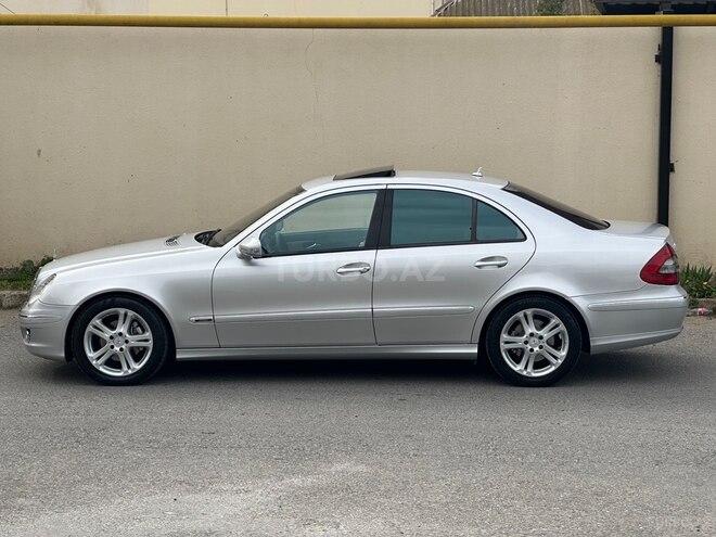 Mercedes E 300-5