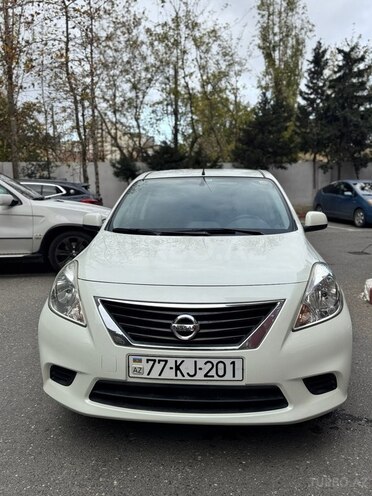 Nissan Latio-1