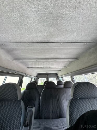 Ford Transit-19