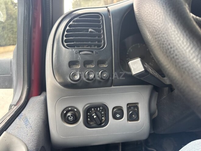 Ford Transit-20