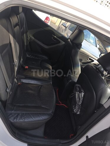 Hyundai Elantra 2013, 214,000 km - 1.8 l - Bakı