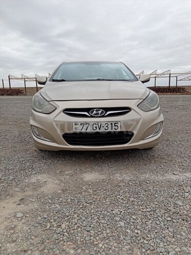 Hyundai Accent 2011, 380,000 km - 1.4 l - Gəncə
