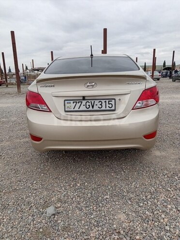 Hyundai Accent 2011, 380,000 km - 1.4 l - Gəncə
