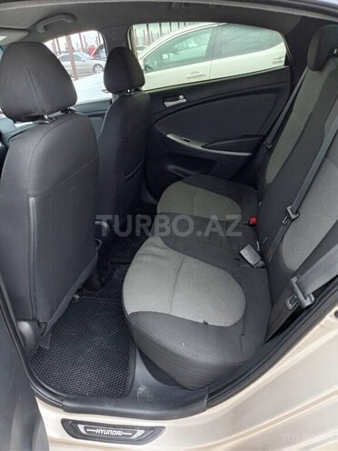 Hyundai Accent 2011, 380,000 km - 1.4 l - Gəncə