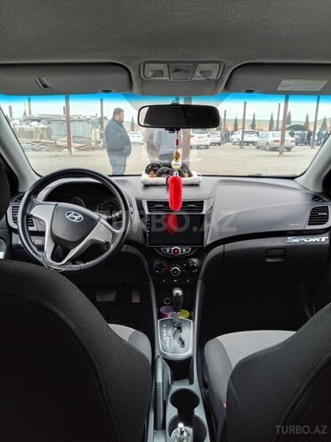 Hyundai Accent 2011, 380,000 km - 1.4 l - Gəncə