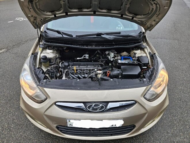 Hyundai Accent 2011, 380,000 km - 1.4 l - Gəncə