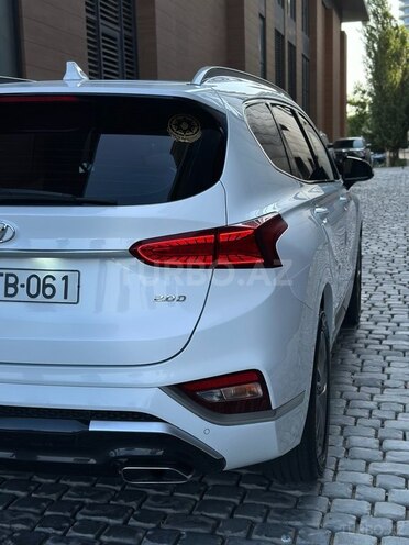 Hyundai Santa Fe-3