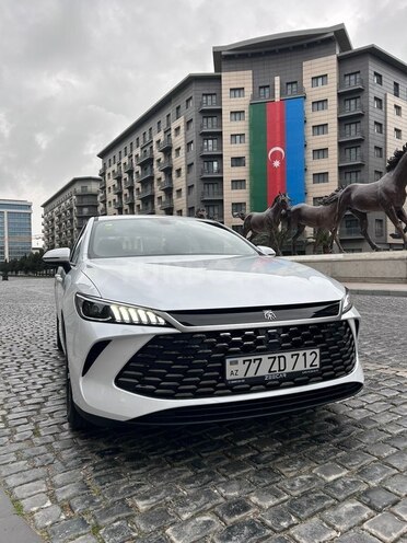 BYD Qin Plus 2025, 2,400 km - 1.5 l - Bakı