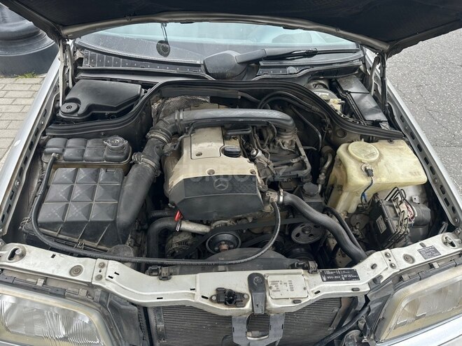 Mercedes C 200 1998, 230,000 km - 2.0 л - Bakı