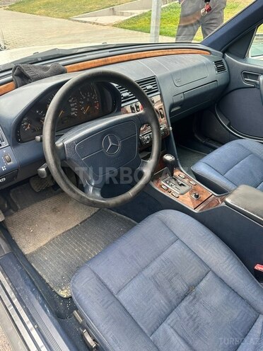 Mercedes C 200 1998, 230,000 km - 2.0 л - Bakı