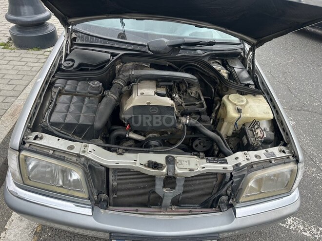 Mercedes C 200 1998, 230,000 km - 2.0 л - Bakı
