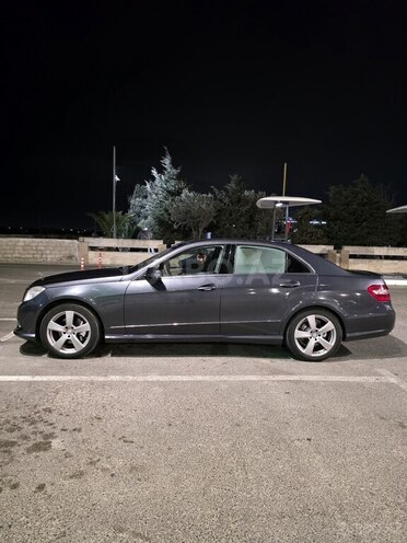 Mercedes E 350 4MATIC 2011, 177,000 km - 3.5 л - Bakı