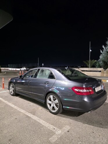 Mercedes E 350 4MATIC 2011, 177,000 km - 3.5 л - Bakı