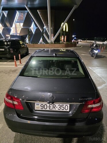 Mercedes E 350 4MATIC 2011, 177,000 km - 3.5 л - Bakı