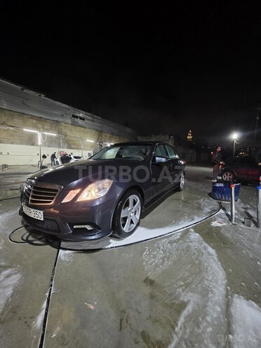 Mercedes E 350 4MATIC 2011, 177,000 km - 3.5 л - Bakı