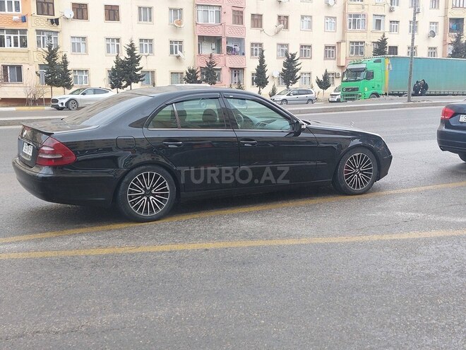 Mercedes E 220 2002, 280,000 km - 2.2 l - Bakı