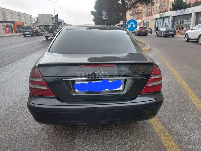 Mercedes E 220 2002, 280,000 km - 2.2 l - Bakı