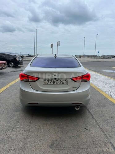 Hyundai Elantra 2012, 303,361 km - 1.8 l - Bakı