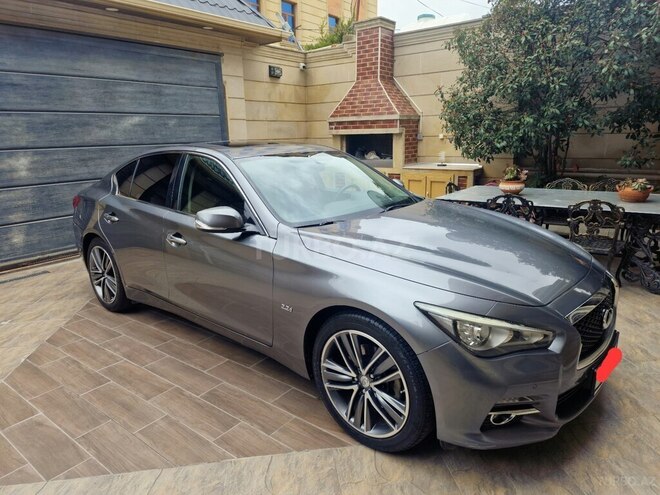 Infiniti Q50-2