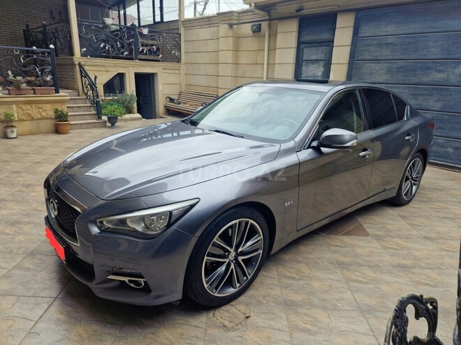 Infiniti Q50-3