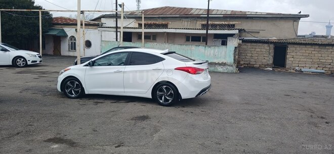 Hyundai Elantra 2013, 224,324 km - 1.8 l - Bakı