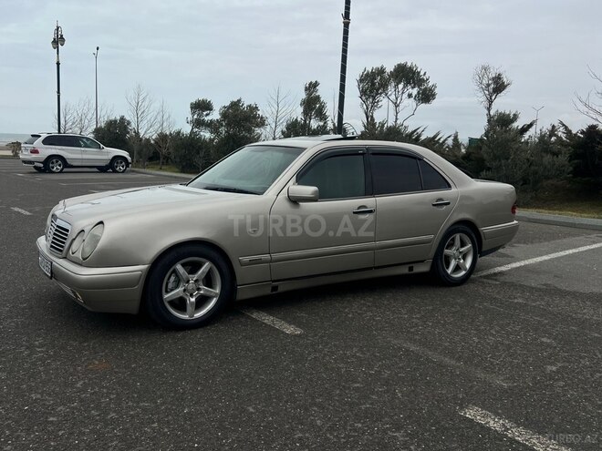 Mercedes E 230 1997, 285,450 km - 2.3 l - Sumqayıt