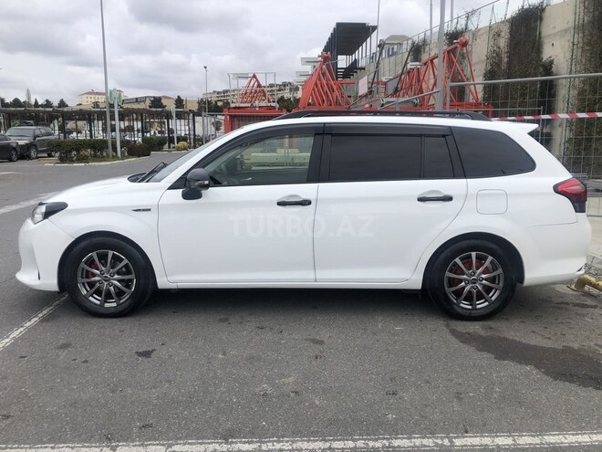 Toyota Corolla Fielder 2018, 252,000 km - 1.5 л - Bakı