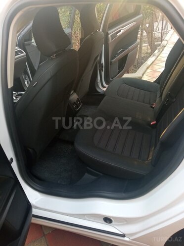 Ford Fusion (North America)-13