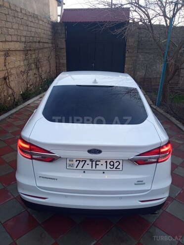 Ford Fusion (North America)-6
