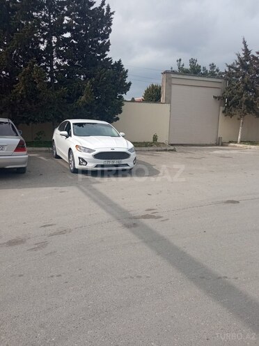 Ford Fusion (North America)-20