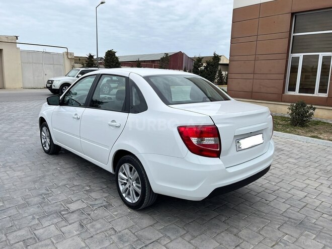 LADA (VAZ) Granta 2025, 37,000 km - 1.6 l - Bakı