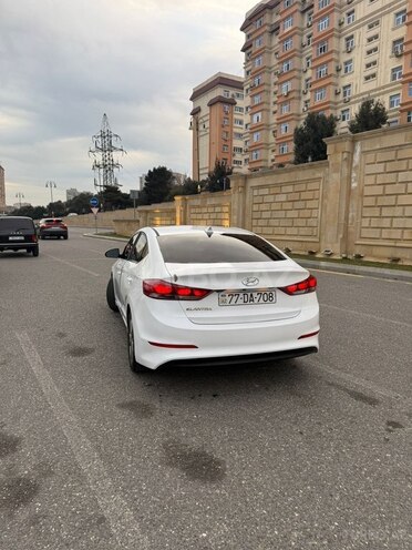 Hyundai Elantra 2018, 238,459 km - 2.0 л - Bakı