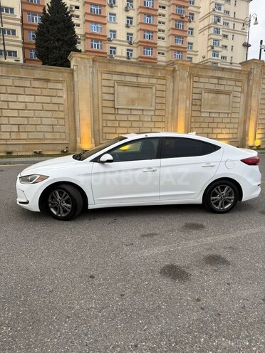Hyundai Elantra 2018, 238,459 km - 2.0 л - Bakı