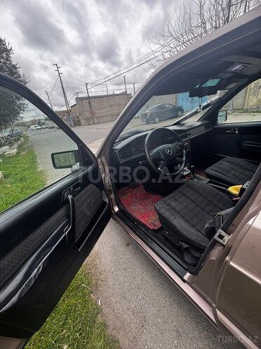 Mercedes 190 1992, 400,000 km - 2.0 l - Bakı