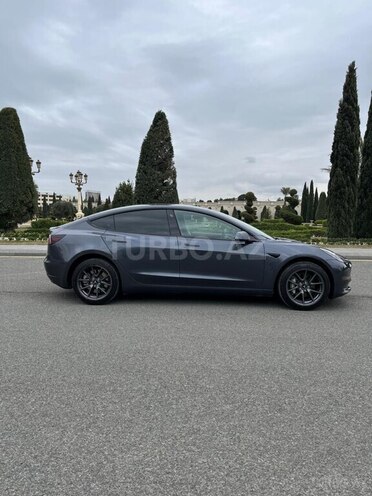 Tesla Model 3 2023, 27,359 km - 0.0 l - Gəncə