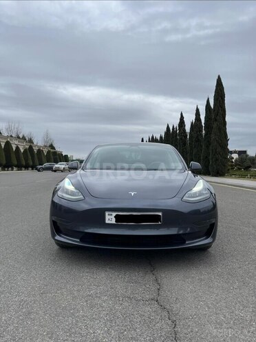 Tesla Model 3 2023, 27,359 km - 0.0 l - Gəncə