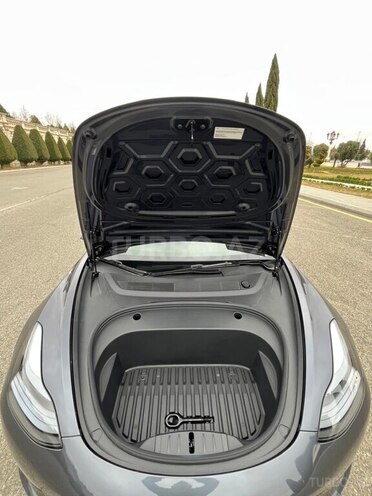 Tesla Model 3 2023, 27,359 km - 0.0 l - Gəncə