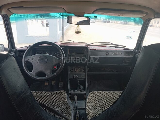 LADA (VAZ) 2107 2004, 100,000 km - 1.6 l - Salyan