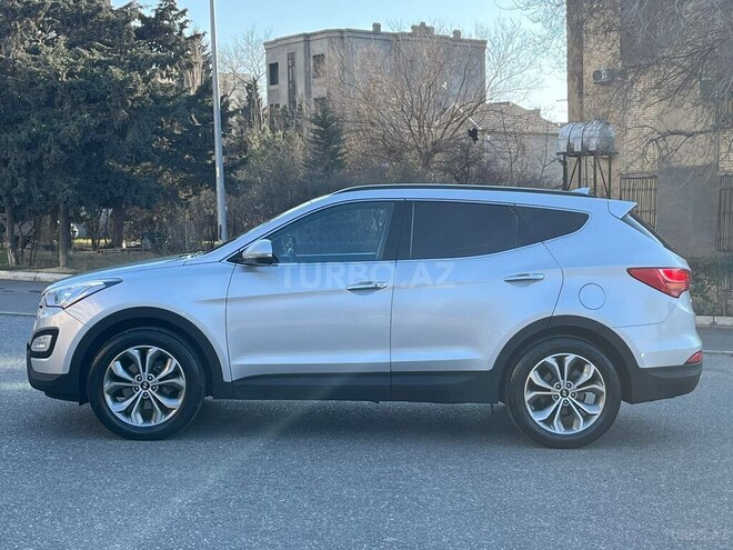 Hyundai Santa Fe-6