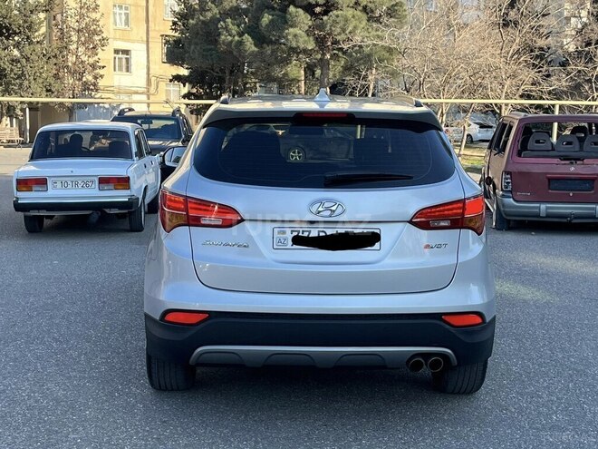 Hyundai Santa Fe-5