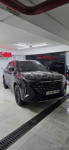 Changan  2025, 6,700 km - 1.5 л - Bakı