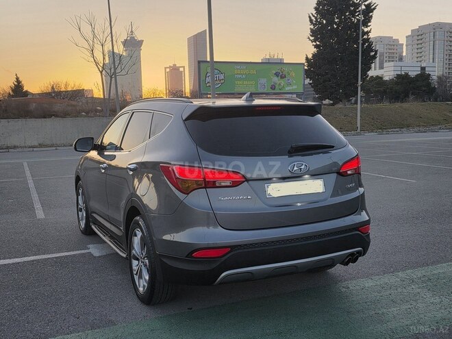 Hyundai Santa Fe-3