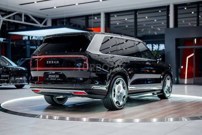 ZEEKR 9X-4