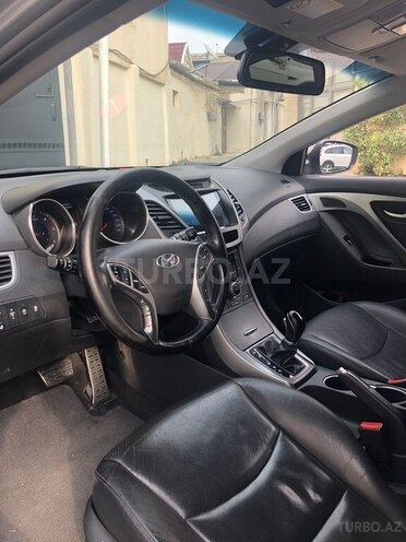 Hyundai Avante 2015, 243,000 km - 1.6 л - Bakı