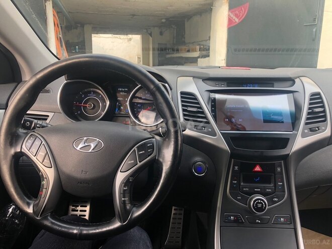 Hyundai Avante 2015, 243,000 km - 1.6 л - Bakı