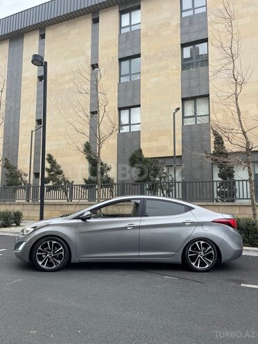 Hyundai Avante 2015, 243,000 km - 1.6 л - Bakı