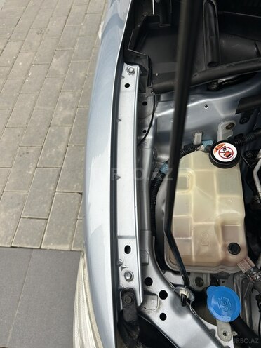 Toyota Corolla 2008, 278,000 km - 1.4 l - Bakı