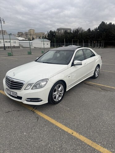 Mercedes E 350-3