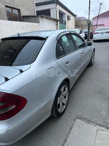 Mercedes E 270 2002, 630,500 km - 2.7 l - Bakı