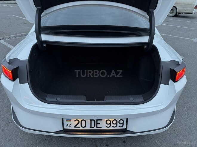 Changan Qiyuan A05 2025, 8,000 km - 1.5 л - Bakı